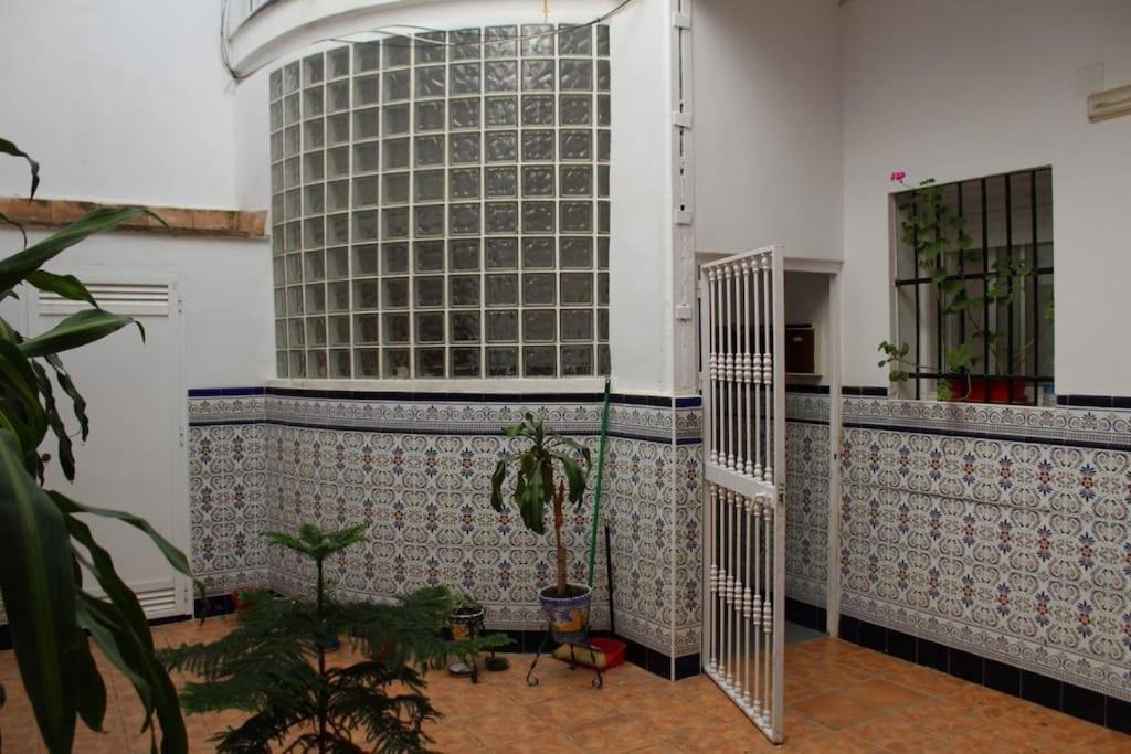 Cdz - Casa De Los Viajeros Pasquin กาดิซ ภายนอก รูปภาพ